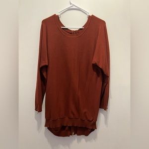 Love Scarlett tunic sweater size small
